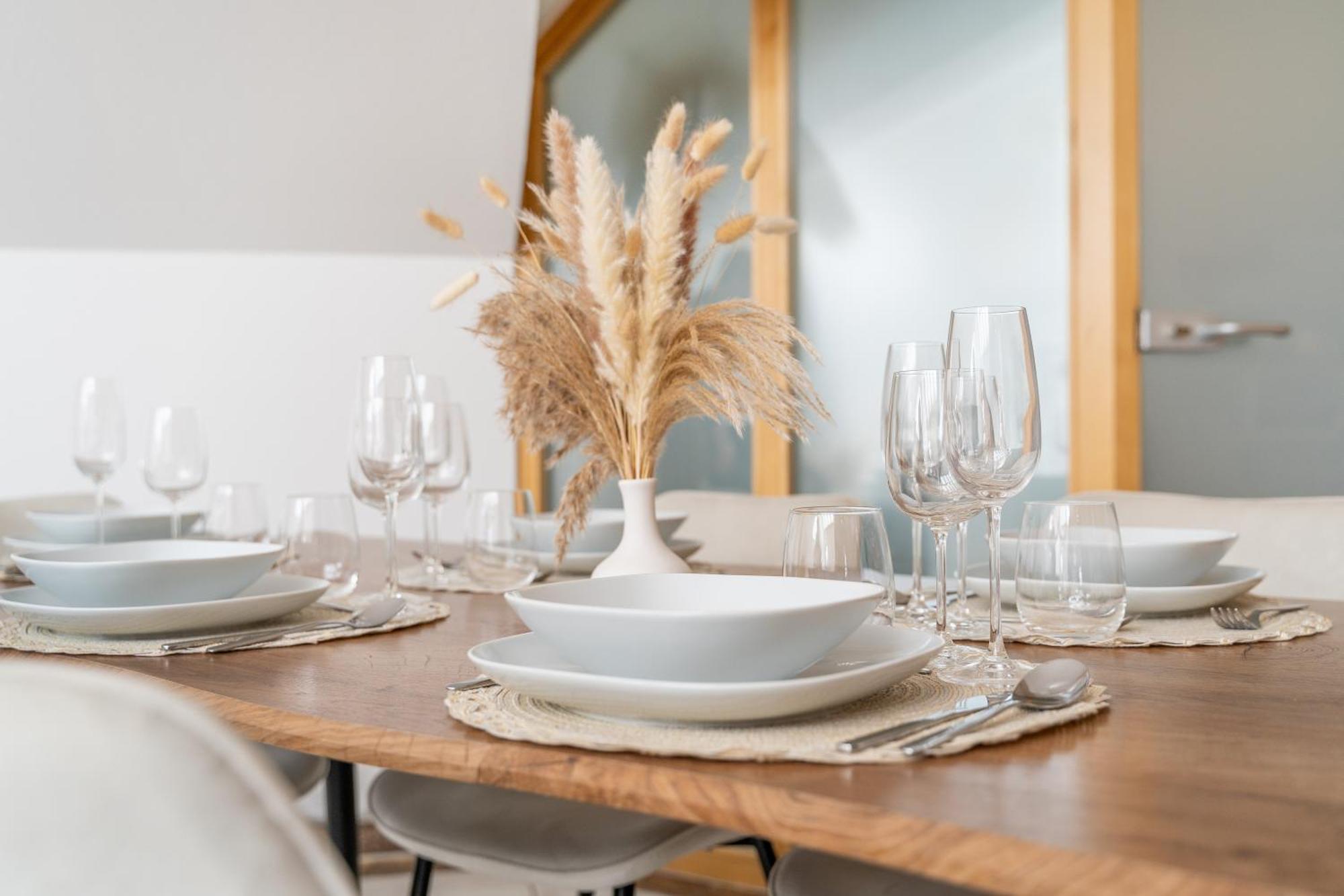 Stadtoase Fulda Mit Flair - Whirlpool, Balkon, 2Xparkplaetze, Highspeed Wlan Exterior foto
